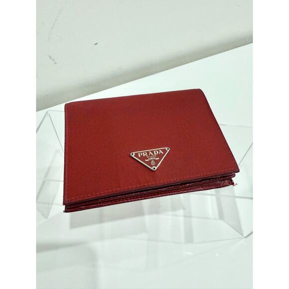 Prada Textured Saffiano Leather Bifold Wallet Burgundy Women's - Picture 1 of 8